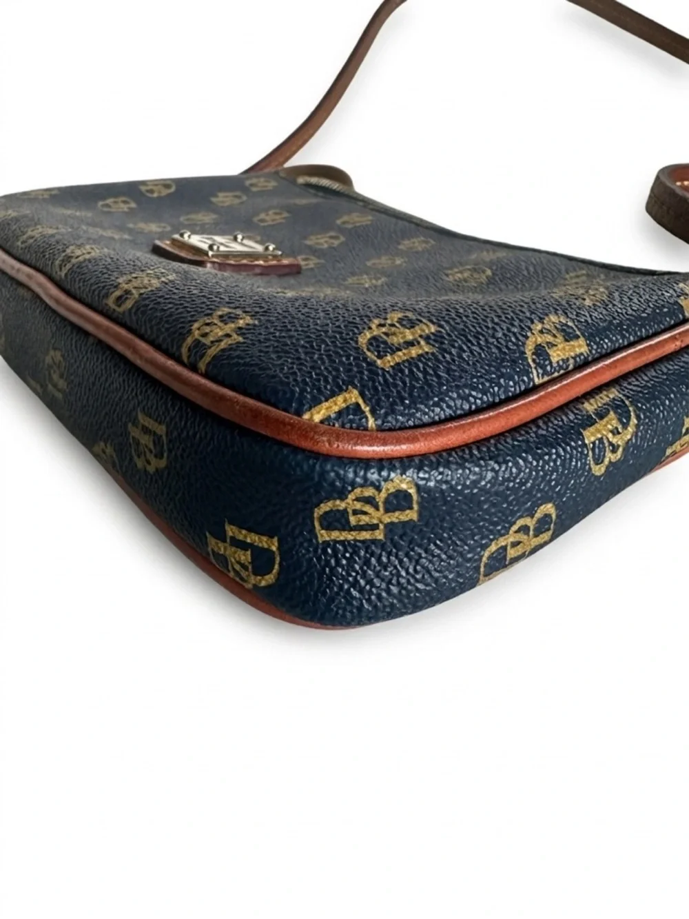 💐 Dooney & Bourke Gretta LexiCrossbody. Navy & Tan, Monogram. - Picture 5 of 11